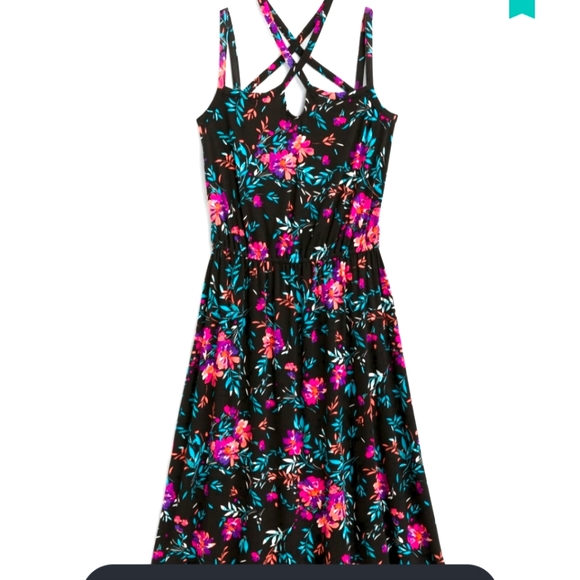 Loveappella: Whitlee Dress - Picture 1 of 10